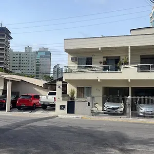 Suítes , Itapema Brasil