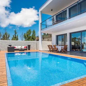 Villa Enjoy - By Lovelystay, Lombo da Velha